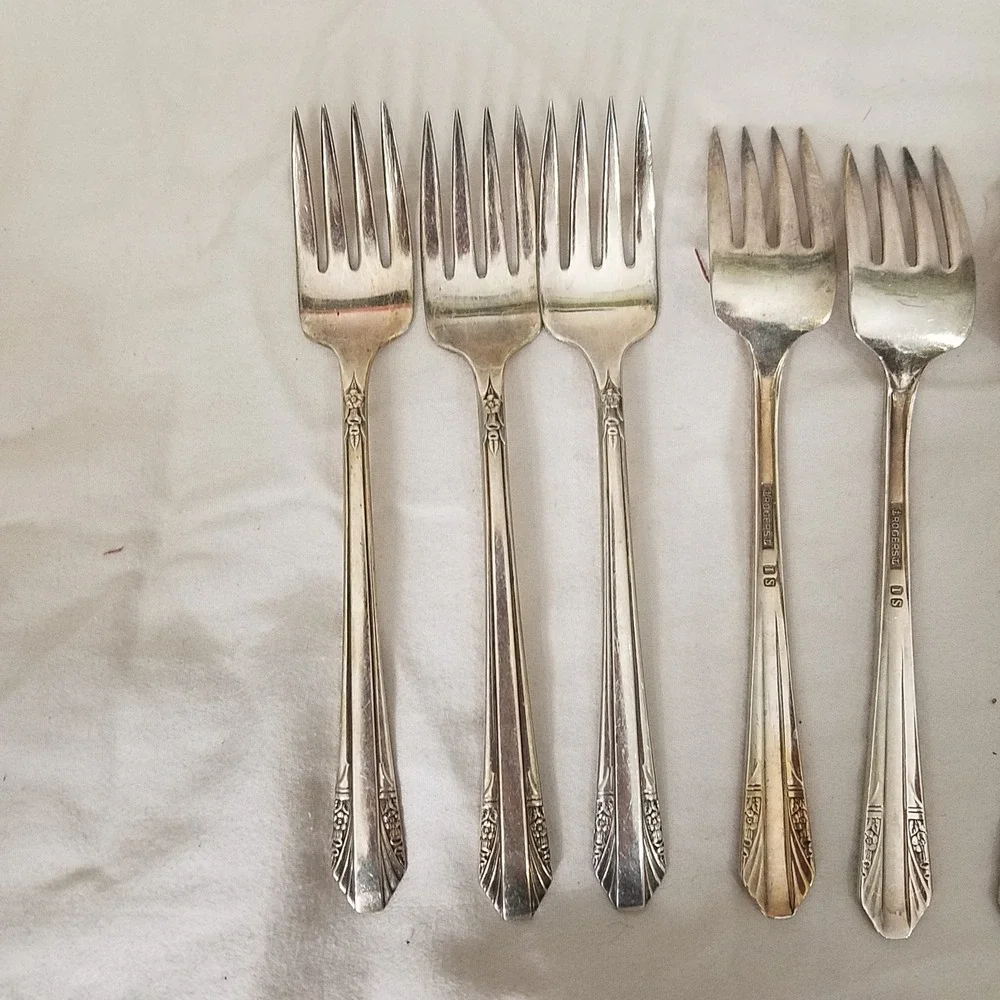 International Silver Rosalind Dinner Forks Set of 5 Silver Silverplate Good 1938